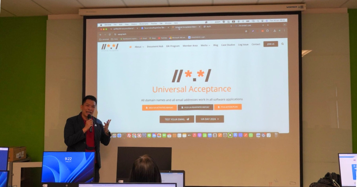 Read more about the article Onsite Workshop to develop websites with IDN: Conduct a one day workshop to develop/modify websites with IDN domains